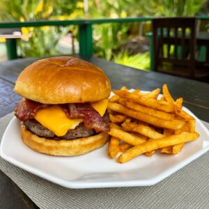 tastebuds-bacon-cheeseburger